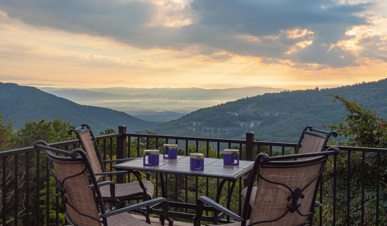 Family Friendly Massanutten Home With Beautiful Mountain Views! McGaheysville Bagian luar foto